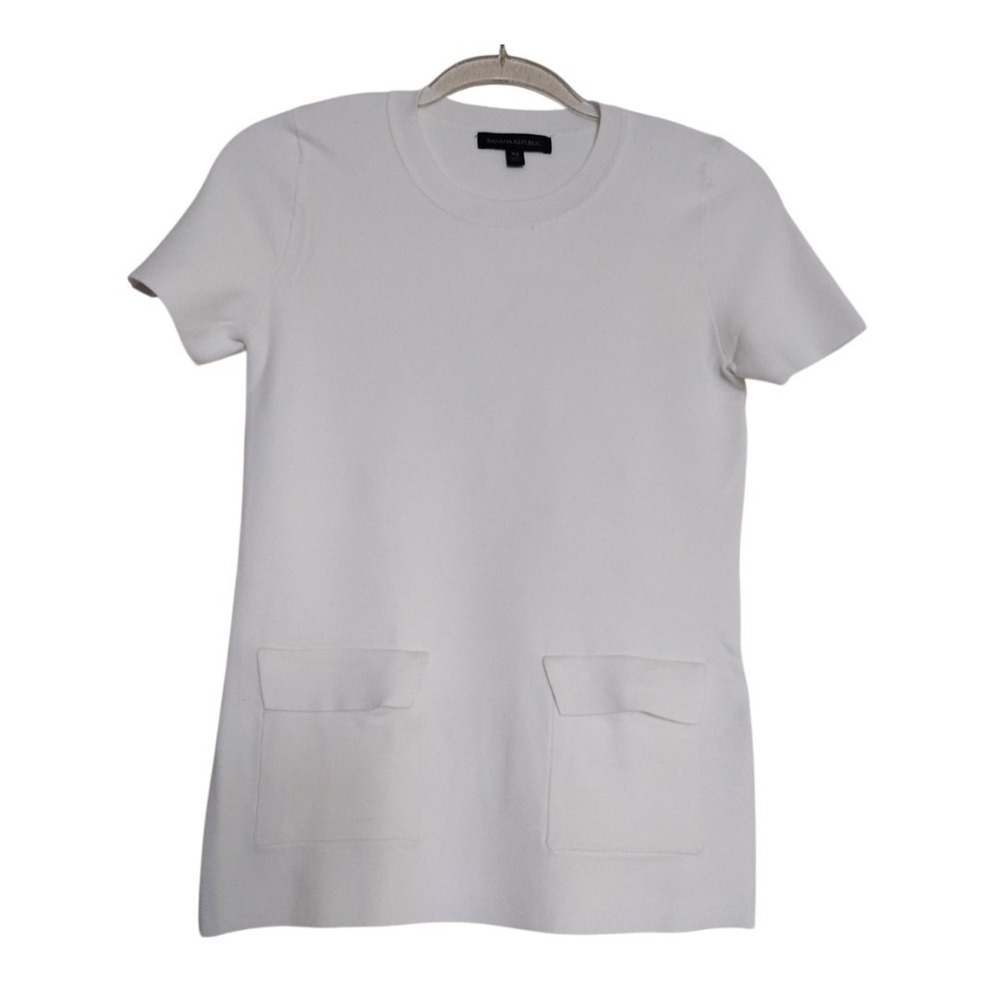 Banana Republic Classic Blouse Woman's XS White Knit Front Pockets Short Sleeves